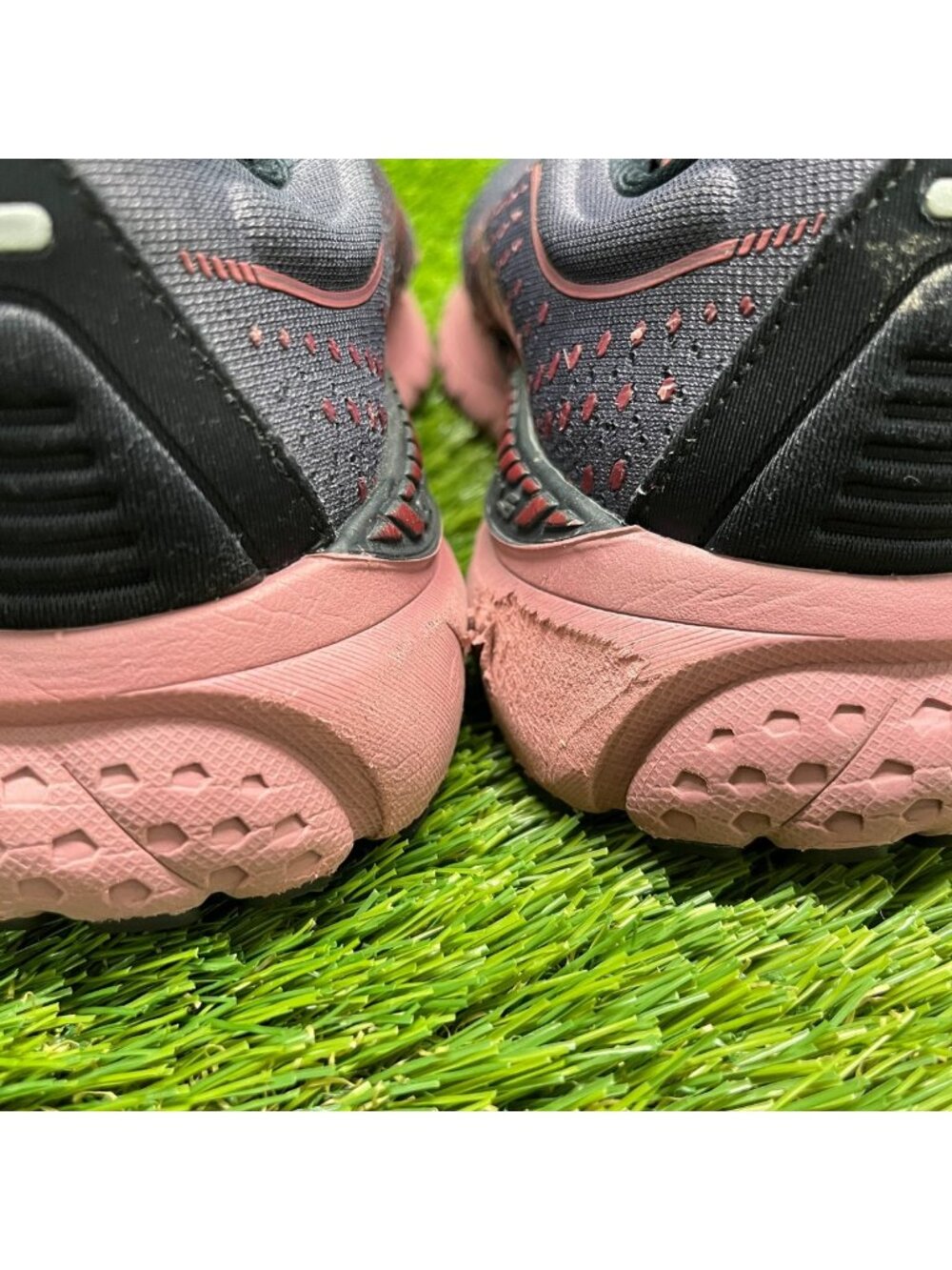 Brooks Adrenaline GTS 21 Womens Size‎ 8.5 Black Pink Running Shoes Sneakers